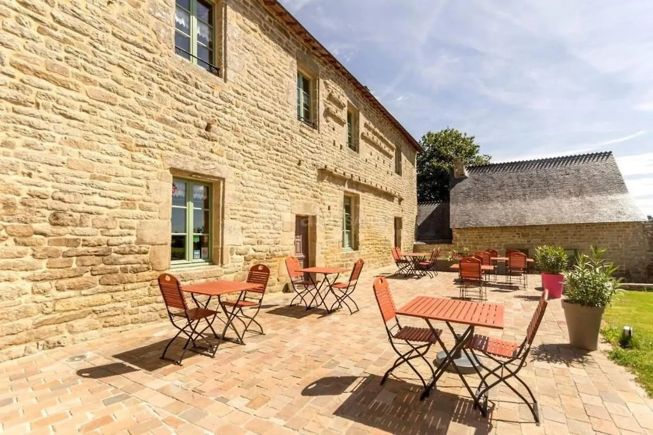 Holiday home Domaine Du Clegrio Villa Guehenno