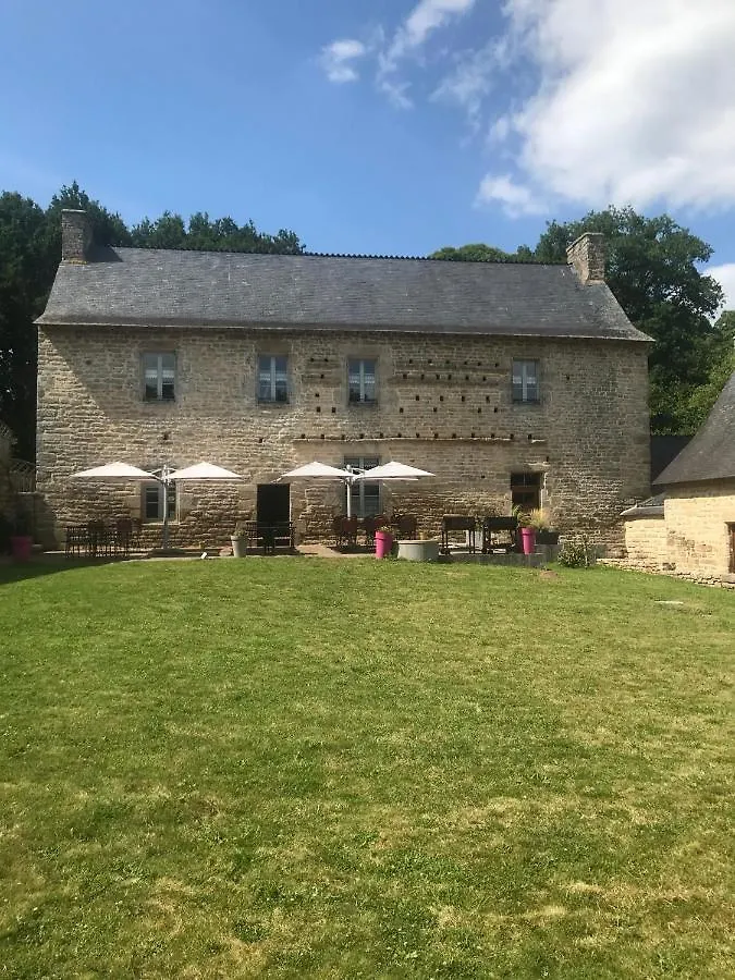 Domaine Du Clegrio Villa Guehenno 0*,  France